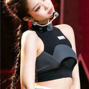 KL Alien Black and Gray Sleeveless Jennie Top